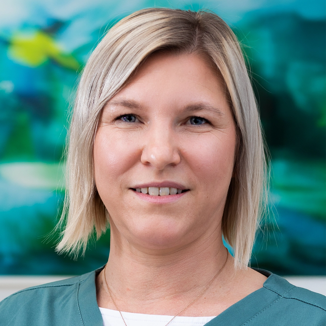 Portraitfoto von Melanie Fischer, MFA.